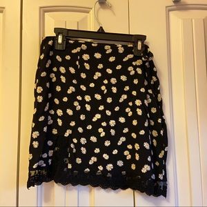 Daisy Floral Slit Mini Skirt